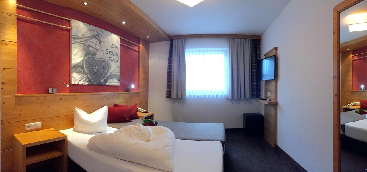 Hotel Garni Apart Elfriede フィス エクステリア 写真