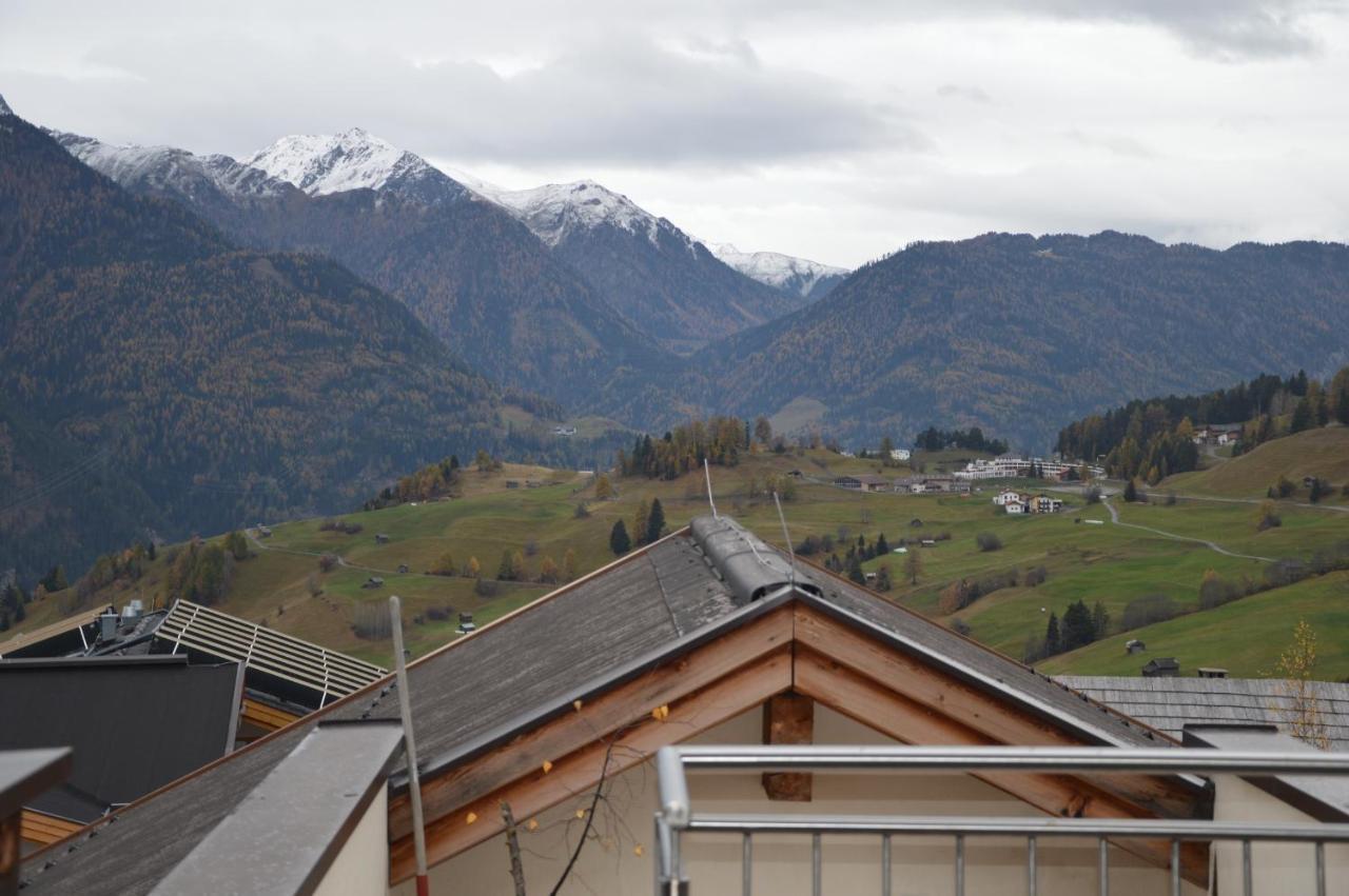 Hotel Garni Apart Elfriede フィス エクステリア 写真